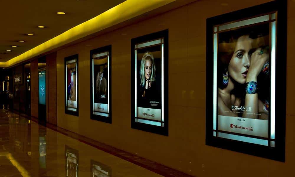 Jakie tapety są modne w 2025 roku? Najnowsze trendy i inspiracje